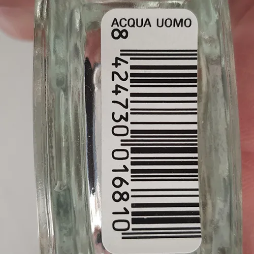 Profumo «Acqua uomo» (Parfums Saphir)