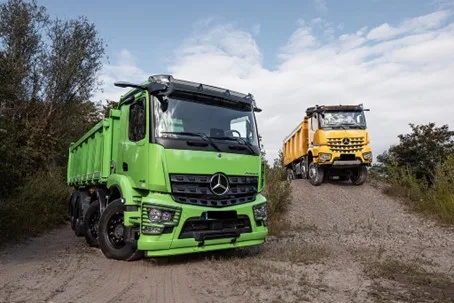 Autocarri «ACTROS, AROCS, ATEGO, eACTROS» — foto 2 dell'alert SR/02067/26