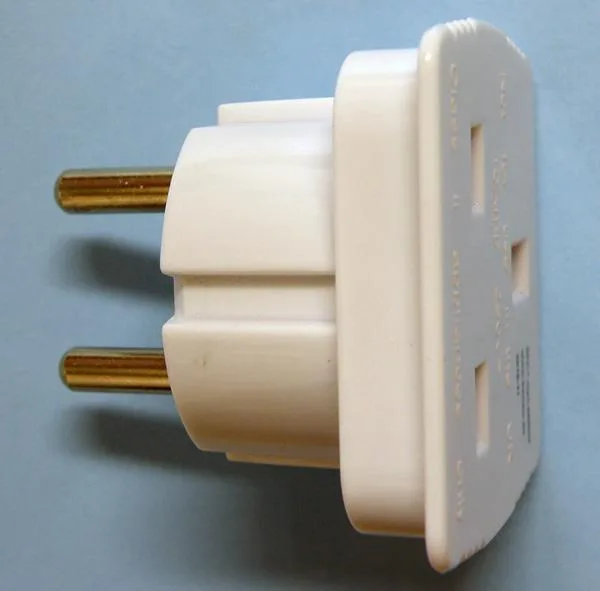 Adattatore di rete «ADAPTER PL - UK» — foto 3 dell'alert A11/0061/19