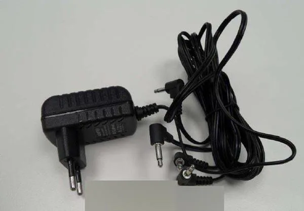 Alimentazione elettrica «ADAPTER» — foto 1 dell'alert A12/0545/17