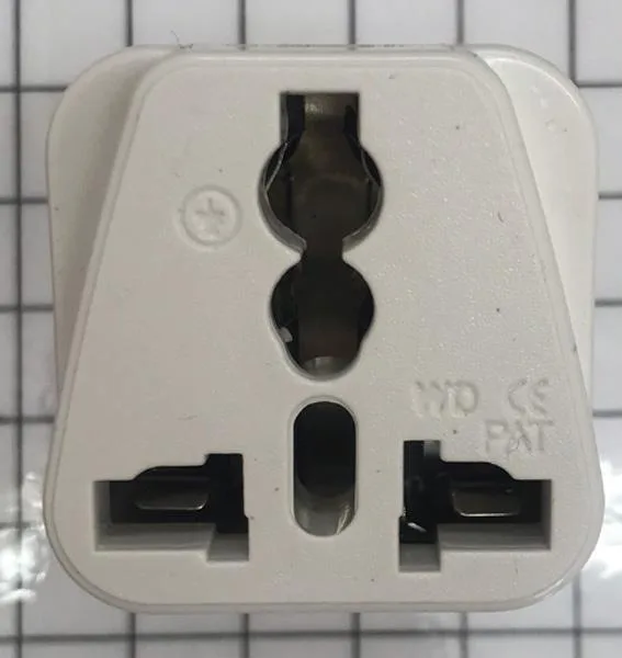 Adattatore della spina di viaggio (WD)