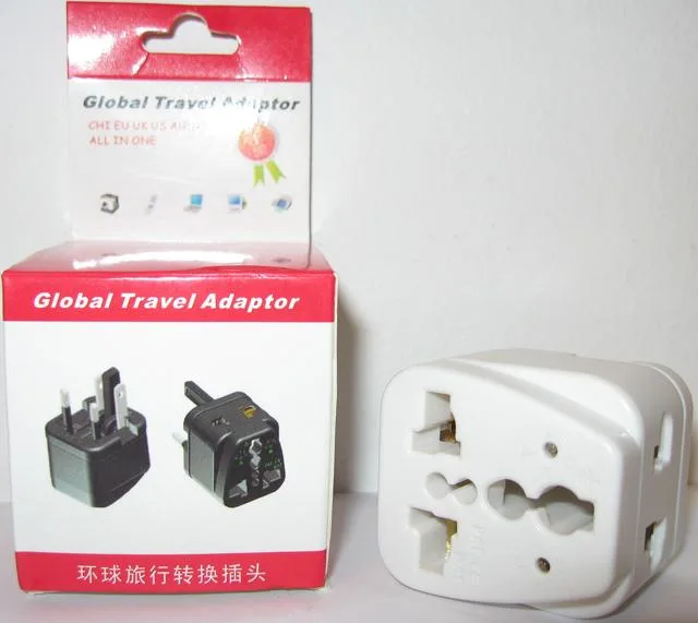 Adattatore di viaggio &amp; #13; &amp; #13; — foto 1 dell'alert 0071/12
