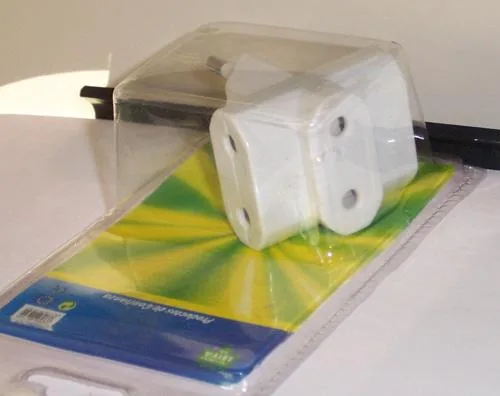 Adattatore elettrico a tre vie (LEIVA)