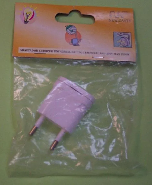 Adattatore elettrico universale — foto 1 dell'alert 1125/09