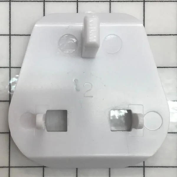 Adattatore per prese elettriche — foto 3 dell'alert A12/0699/19