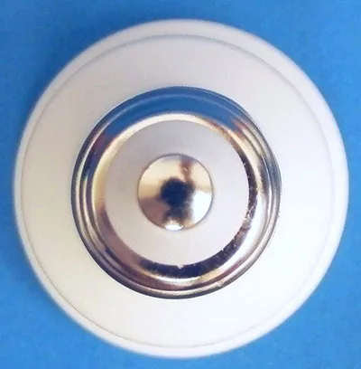 Adattatore porta lampada — foto 4 dell'alert INFO/00129/23