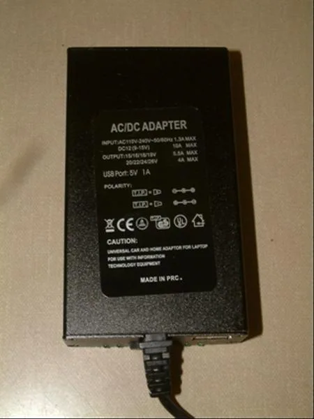 Adattatore universale per laptop — foto 1 dell'alert 0653/09