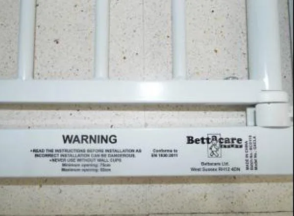 Cancello di sicurezza per bambini «Advanced Auto-Close Gate» — foto 3 dell'alert A11/0076/17