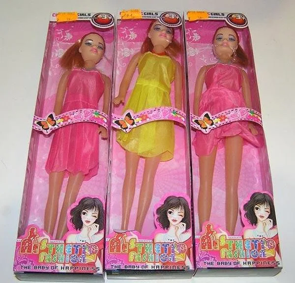 Bambola di plastica «Aesthetic fashion» (CHARMING GIRLS)