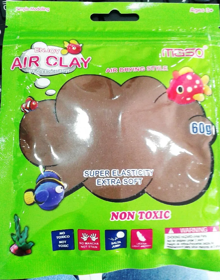 Modellazione dell'argilla «Air Clay» (Maso)