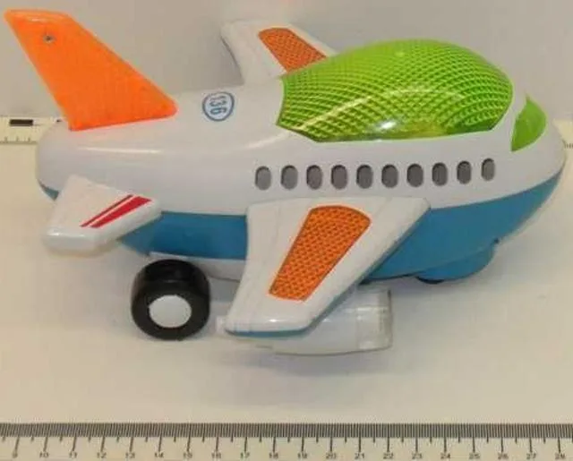 Aereo giocattolo &amp; #13; &amp; #13; «airplane» — foto 2 dell'alert A12/0093/13