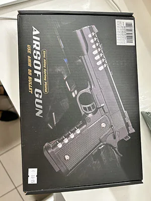 Pistola giocattolo con proiettili «AIRSOFT GUN» (AIRSOFT GUN)
