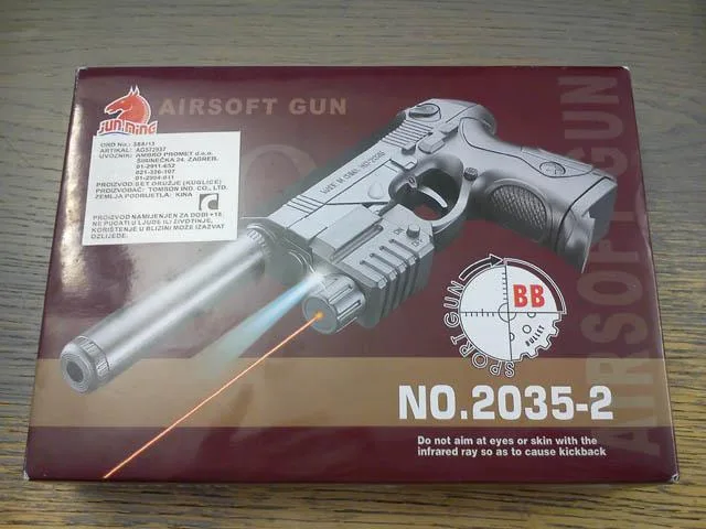 Pistola Airsoft «Airsoft Gun» — foto 2 dell'alert A12/1603/13