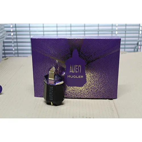 Profumo «Alien» — foto 3 dell'alert A12/02031/24