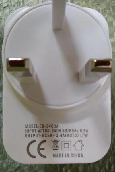 Alimentatore USB — foto 2 dell'alert A12/1075/18