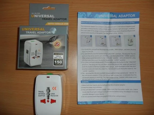 Adattatore della spina di viaggio «All-in-one Universal Travel Adapter» — foto 1 dell'alert A12/1702/17