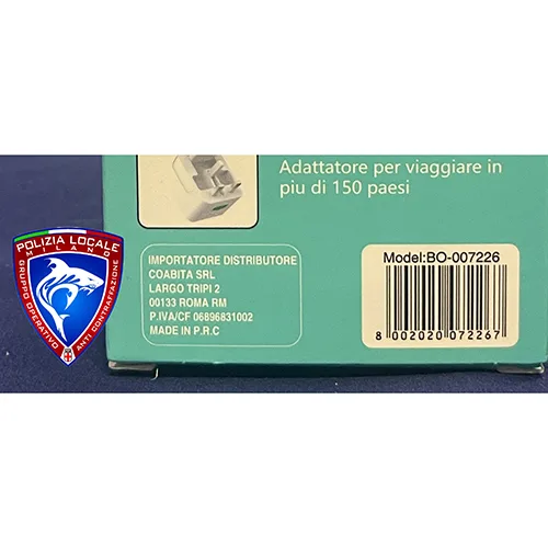 Adattatore da viaggio «ALL IN ONE/UNIVERSAL TRAVEL ADAPTOR» — foto 2 dell'alert A12/01239/24