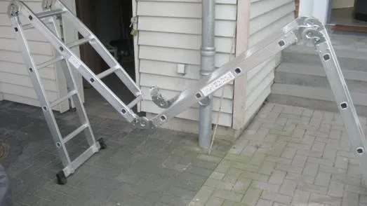 Scala & #13; & #13; «Aluminium Multi-Purpose Ladder» — foto 2 dell'alert A12/1507/12