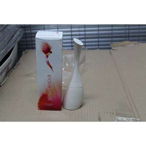Profumo «Amour» (Kenzo)