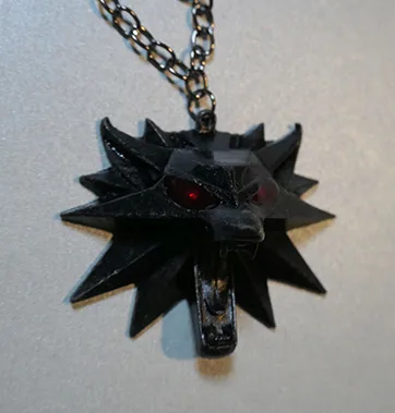 Collana di collane «Amycore Witcher 3 wolf» — foto 3 dell'alert A12/00952/23