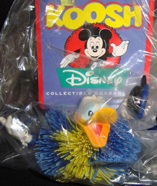 Anatra di plastica con corpo soffice – Personaggi da collezione Disney — foto 2 dell'alert 0082/10