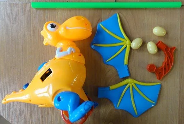 Giocattolo push-along «Animal raw eggs» (P.H. KRIS TAEM/Happy farm)