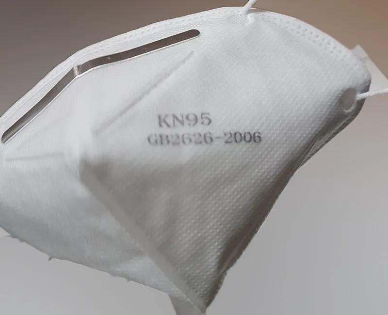 Maschera filtro antiparticolato «Anti Pariculate Face Mask KN95 Respirator» — foto 2 dell'alert A12/00982/20