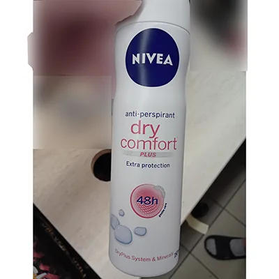 Deodorante «Anti-perspirant dry comfort PLUS» — foto 1 dell'alert A12/00942/24