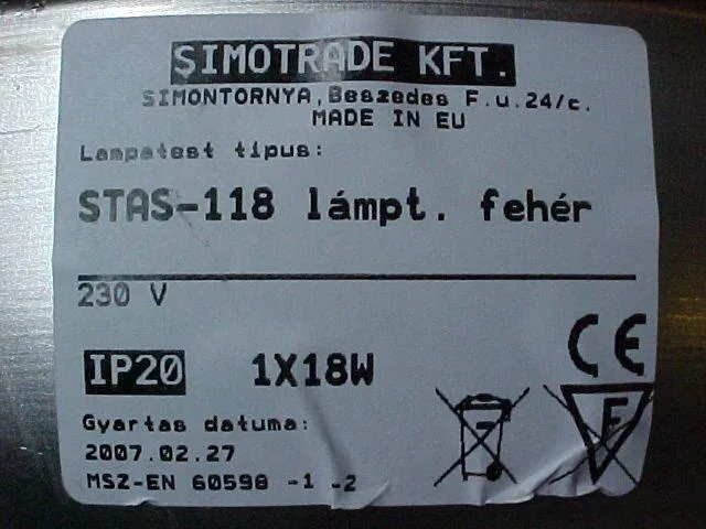 Apparecchi da incasso con lampada fluorescente compatta — foto 2 dell'alert 0045/08