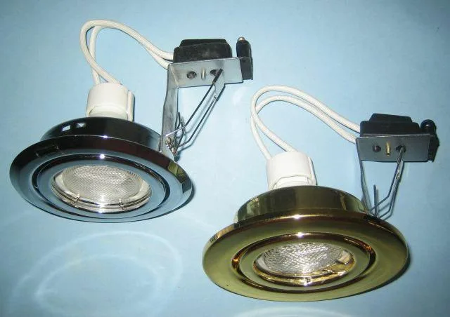 Apparecchi da incasso con lampada fluorescente (con alimentatore incorporato) — foto 3 dell'alert 0063/08