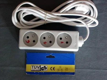 Apparecchi e dispositivi elettrici — foto 1 dell'alert 0469/05