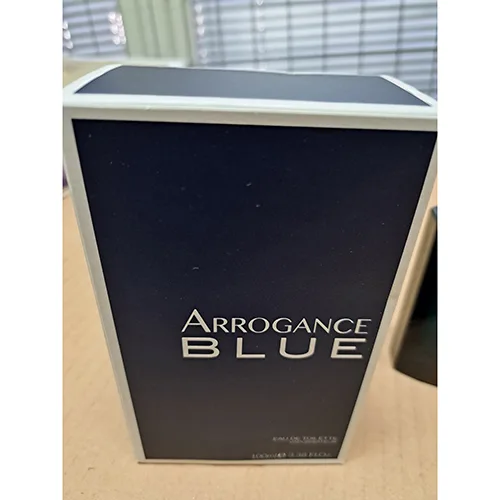 Eau de toilette «Arrogance Blue» — foto 3 dell'alert A12/03386/24