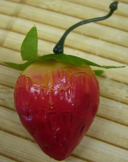Asciugamano con imitazione fragola – Mousse/Moussy (Cado Gato)