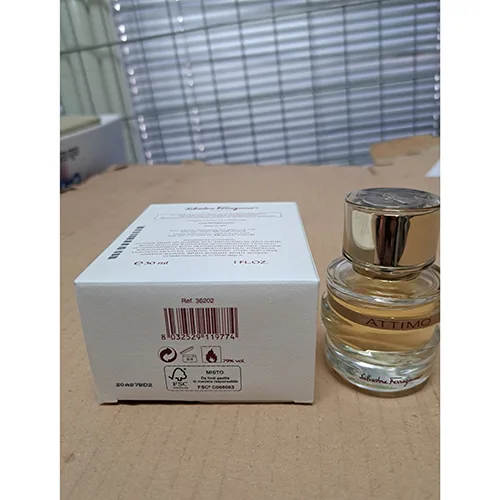 Profumo «Attimo» — foto 2 dell'alert A12/02015/24