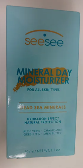 Crema idratante «AURA ultra comfort MINERAL DAY MOISTURIZER DEAD SEA MINERALS FOR ALL SKIN TYPES» — foto 1 dell'alert A12/01097/22