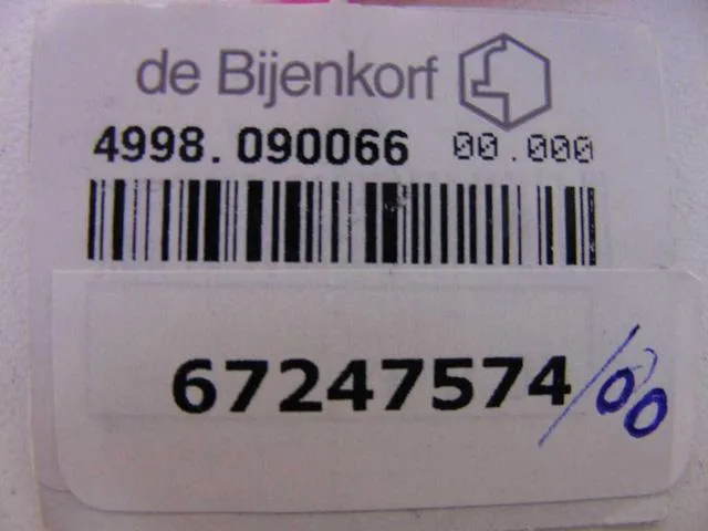Auto in legno (De Bijenkorf)