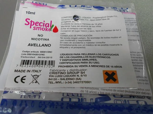 Liquido per sigarette elettroniche «Avellano» — foto 2 dell'alert A12/0775/14