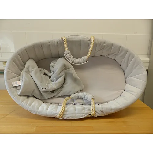Lettino per bambini «B&K GRIS VELOUDOUX GRIS» — foto 4 dell'alert A12/01621/24