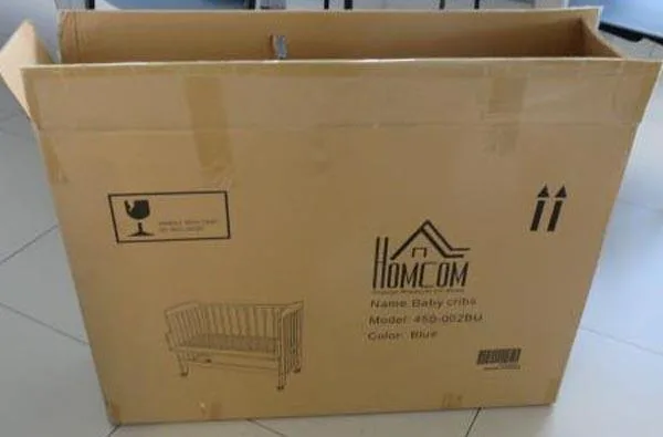 Lettino in legno «Baby Cribs» (HomCom)