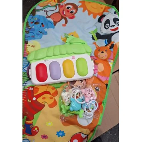 Giocattolo musicale «Baby Fitness Piano» (YRB)