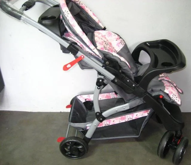 Passeggino combinato con seggiolino auto per bambini «Baby Stroller with Car Set» — foto 4 dell'alert A12/1600/14
