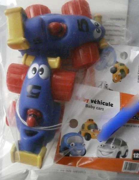 Giocattoli di plastica «Baby véhicule - Baby cars» (WONDER KIDS - WDK)