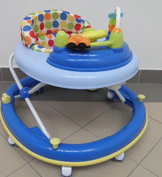 Baby-walker (Yuan Xing)