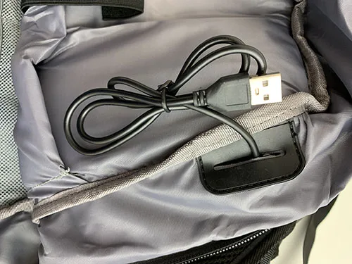 Zainetto «Backpack with USB» — foto 1 dell'alert A12/02377/23