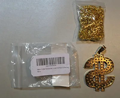 Collana con ciondolo «Balinco Dollar Zeichen Goldkette, Rapper, Gold, Goldene, Gangster Kette, satter Gold-Loo…» — foto 2 dell'alert INFO/00020/23