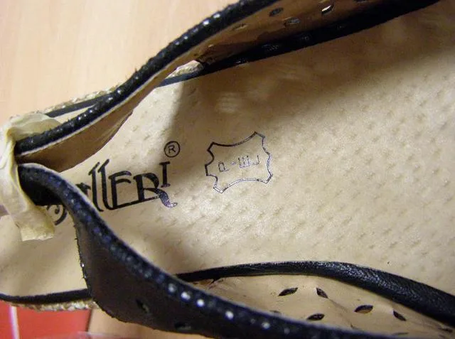 Scarpe da donna «Balleri and Pasarela» — foto 1 dell'alert A12/1017/13