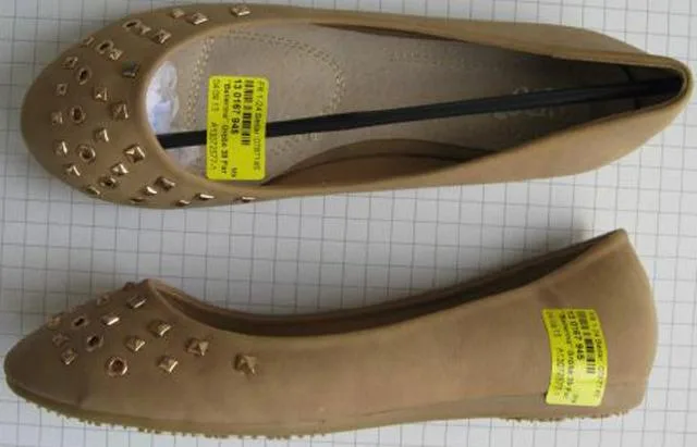 Scarpe da donna «Ballerina» — foto 2 dell'alert A12/1537/13