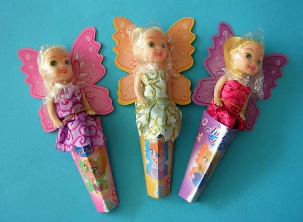Bambola di plastica (Amiable girls)