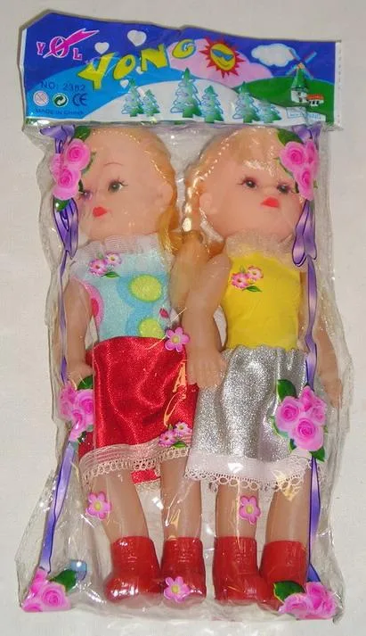 Bambola di plastica "Doll YONG" — foto 2 dell'alert 0929/08