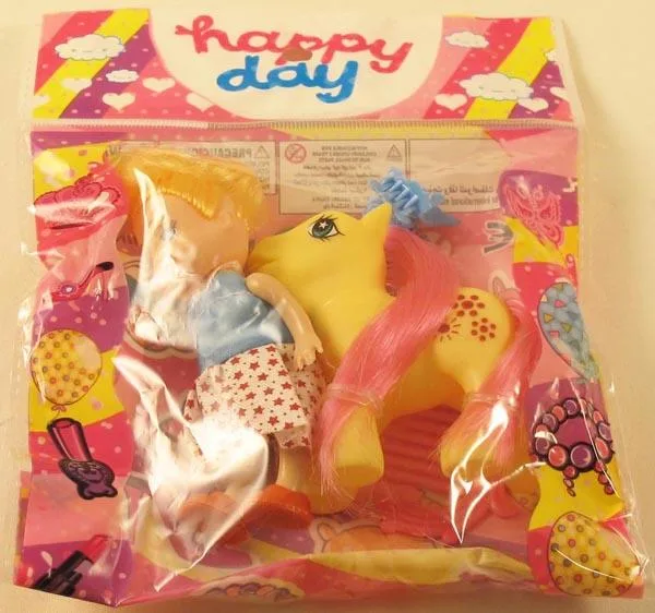 Bambola di plastica e pony (Happy day)